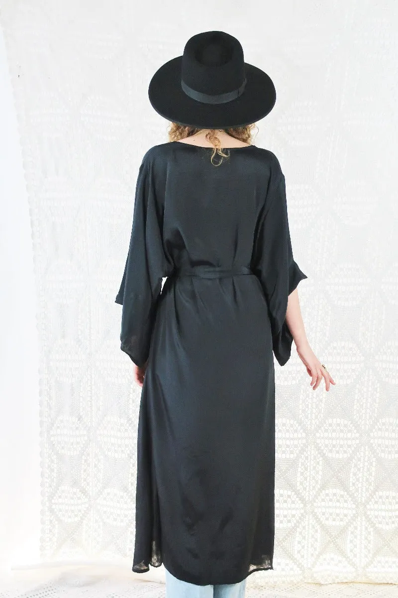 25% OFF Khroma Aquaria Robe Dress in Vampy Black - Free Size