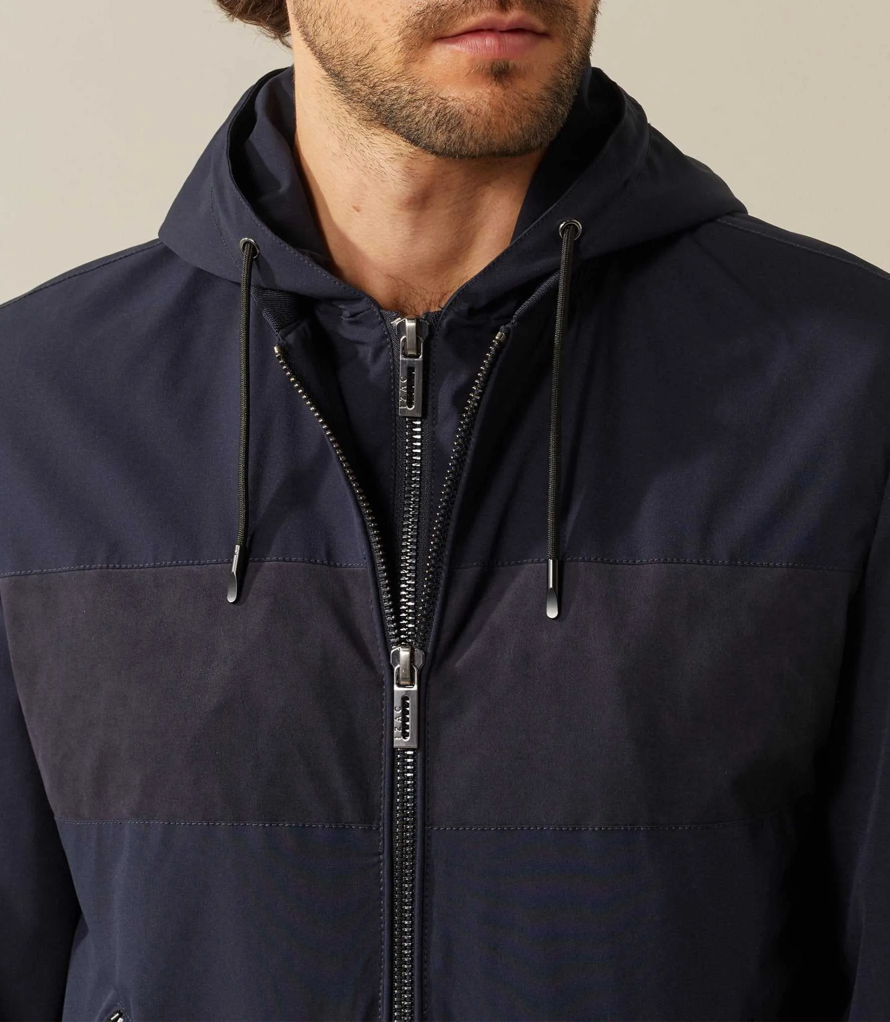 Blouson a capuche marine "Khan"